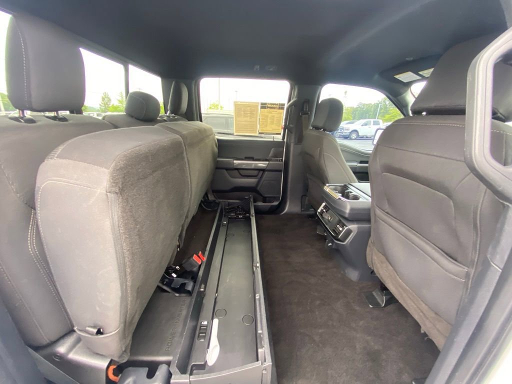 Used 2022 Ford F150 XLT w/ Equipment Group 302A High AWD/4WD image 26