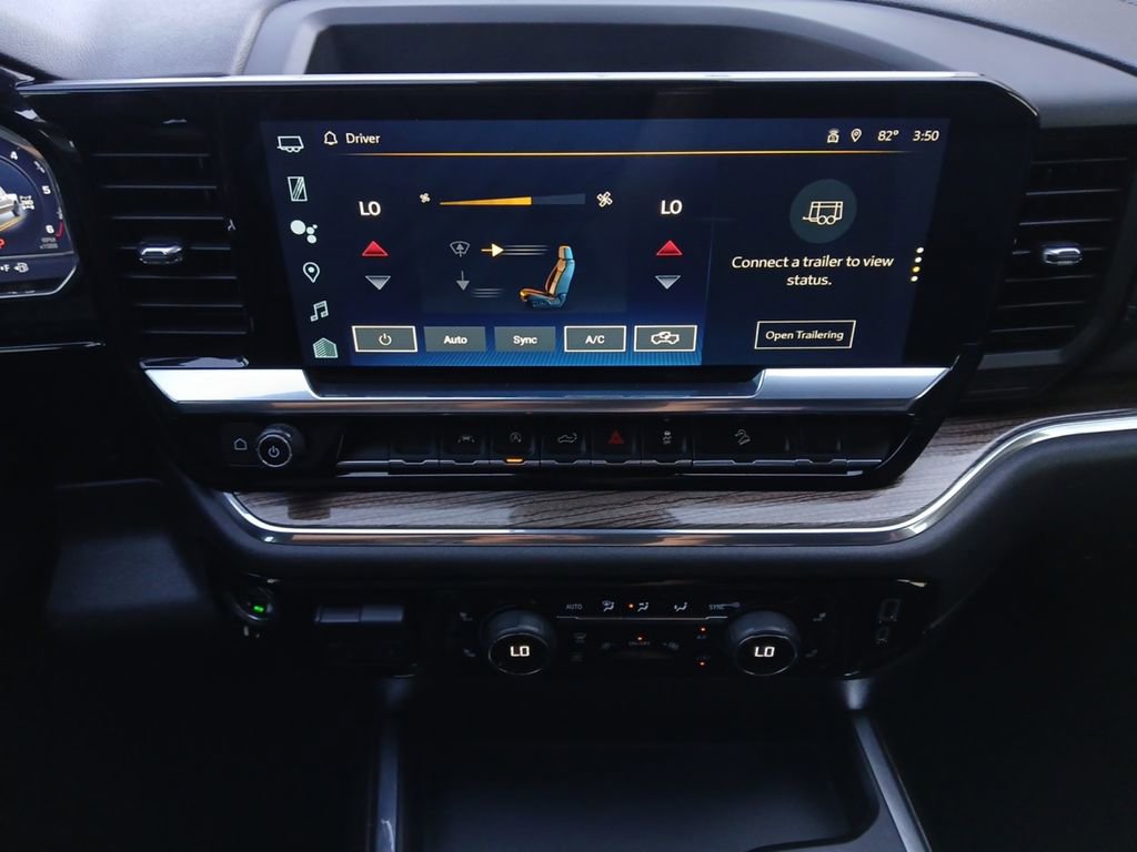 Used 2023 Chevrolet Silverado 1500 LT Trail Boss w/ Convenience Package II image 4