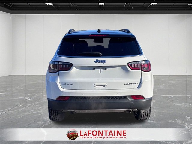 Certified 2023 Jeep Compass Limited image 4
