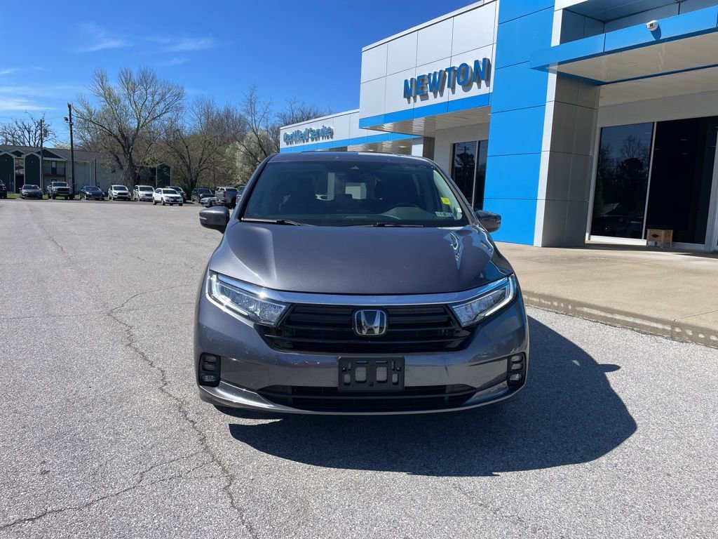 Used 2024 Honda Odyssey EX-L image 3
