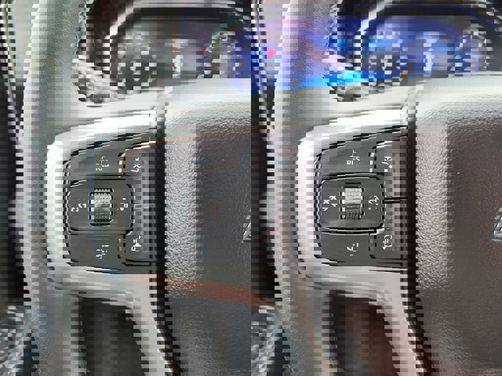 Used 2023 Chevrolet Silverado 1500 LT AWD/4WD image 24