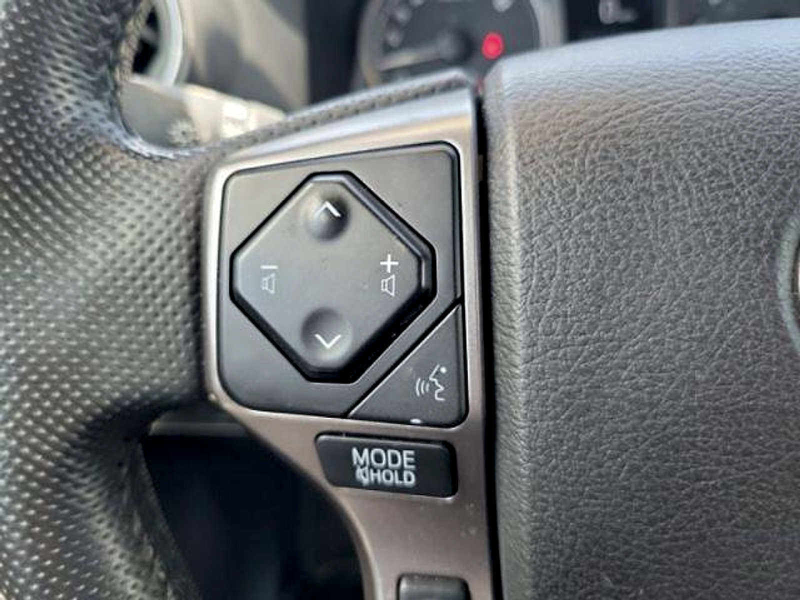 Used 2022 Toyota Tacoma SR5 w/ Technology Package RWD image 23