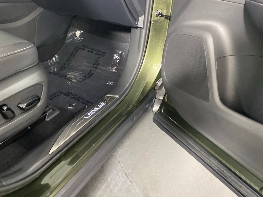 Certified 2025 Lexus NX 250 FWD w/ Accessory Package (K3) image 33