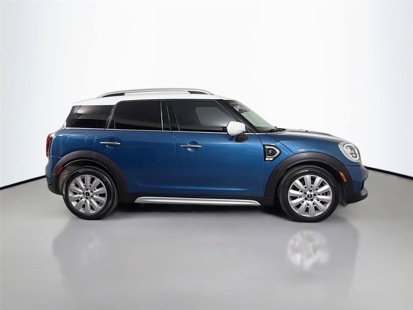 Used 2020 MINI Cooper Countryman S FWD image 4