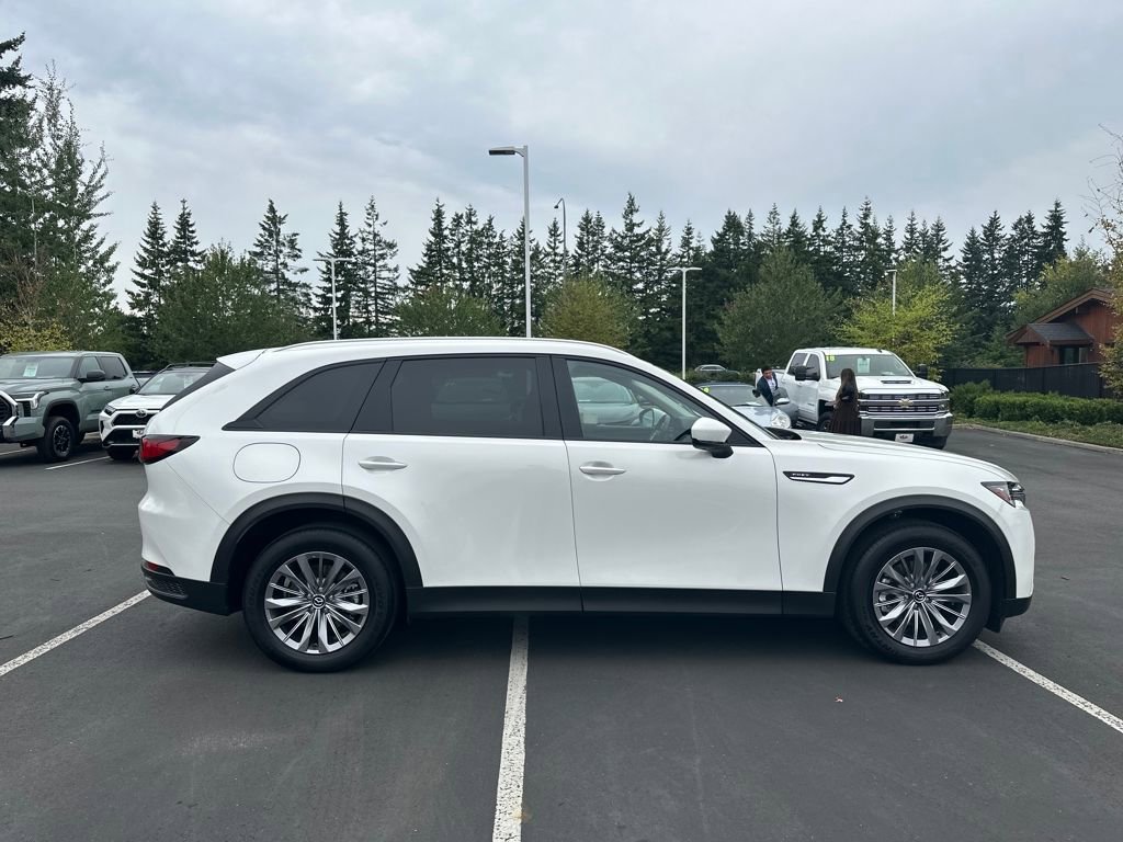 Used 2025 MAZDA CX-90 Plug-In Hybrid w/ Preferred image 2