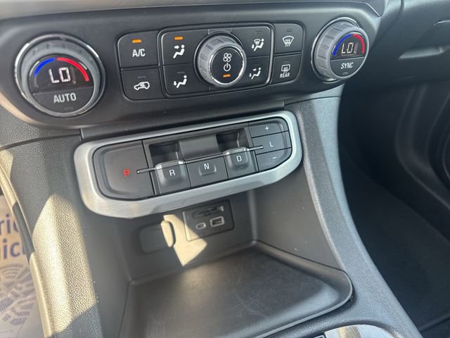 Certified 2023 GMC Acadia SLE w/ Driver Convenience Package image 16