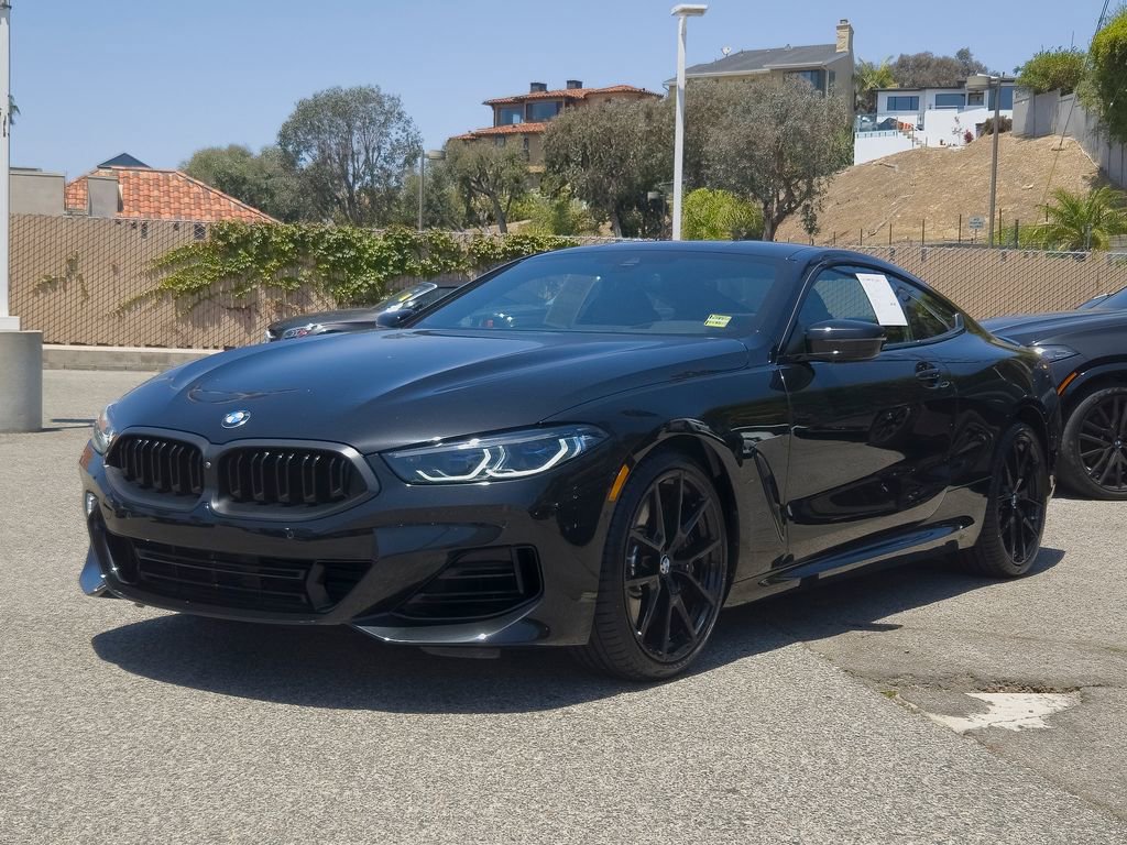 Used 2025 BMW 840i Coupe w/ M Sport Professional Package RWD image 2