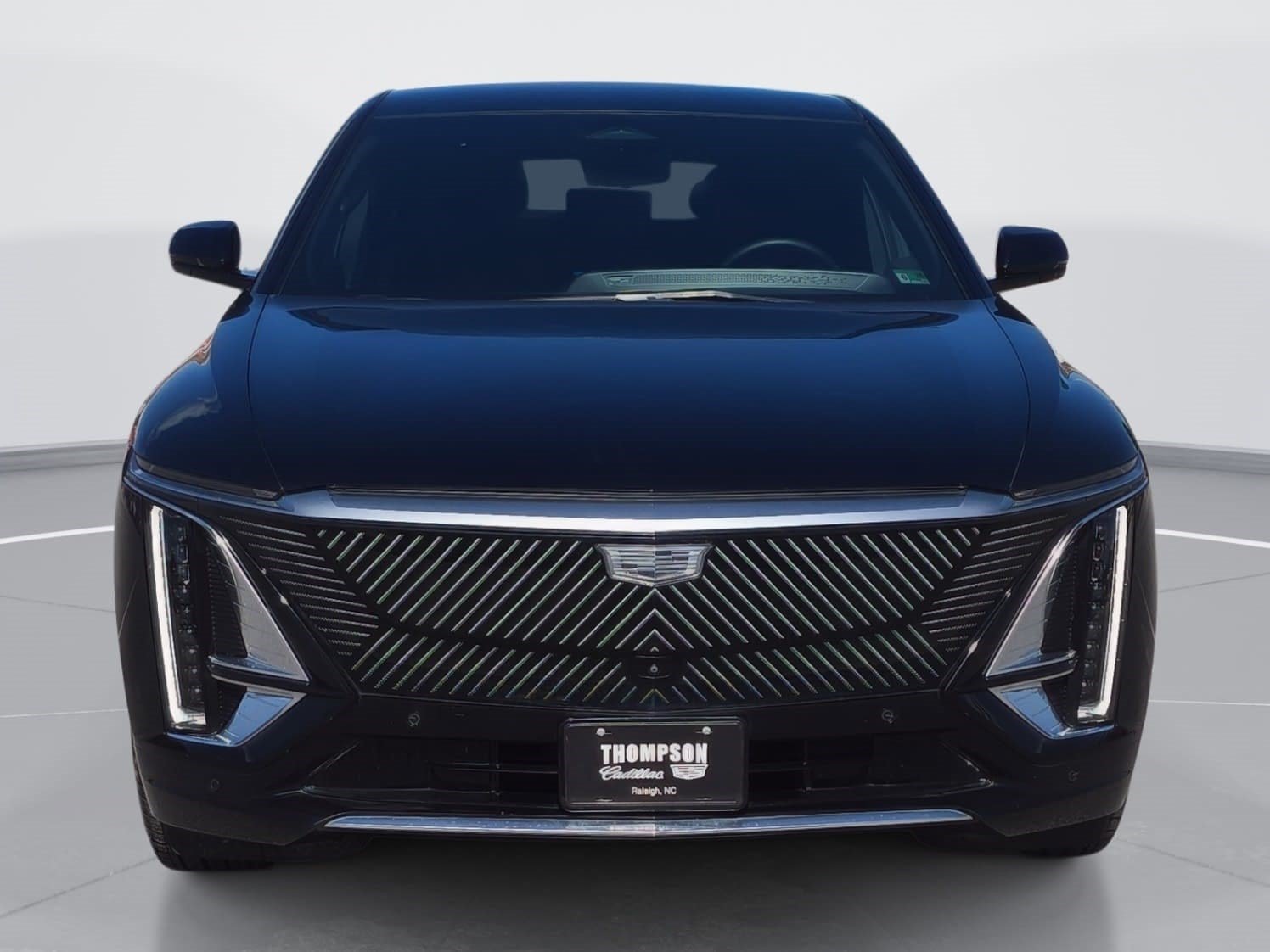 Used 2023 Cadillac Lyriq 2WD image 8