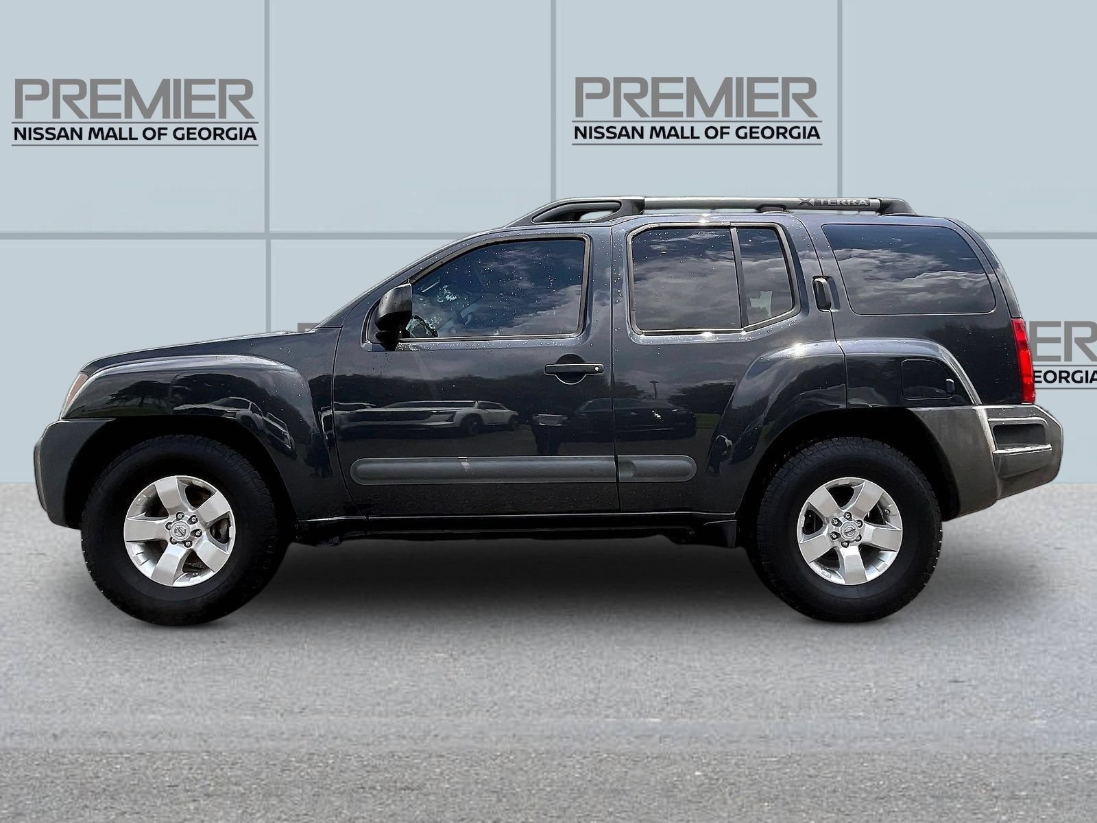 Used 2013 Nissan Xterra S RWD image 4