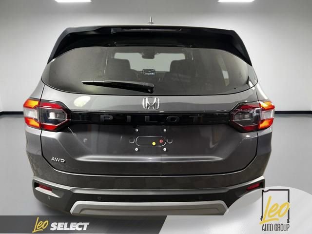 Used 2025 Honda Pilot EX-L image 4