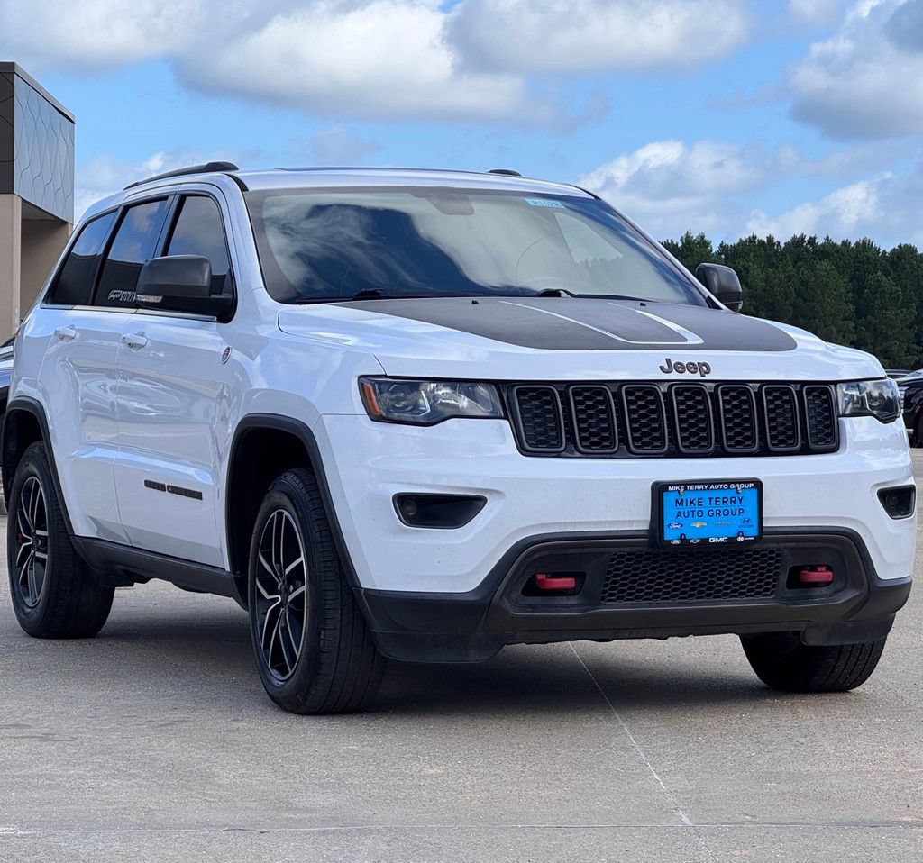 Used 2020 Jeep Grand Cherokee Trailhawk AWD/4WD image 9