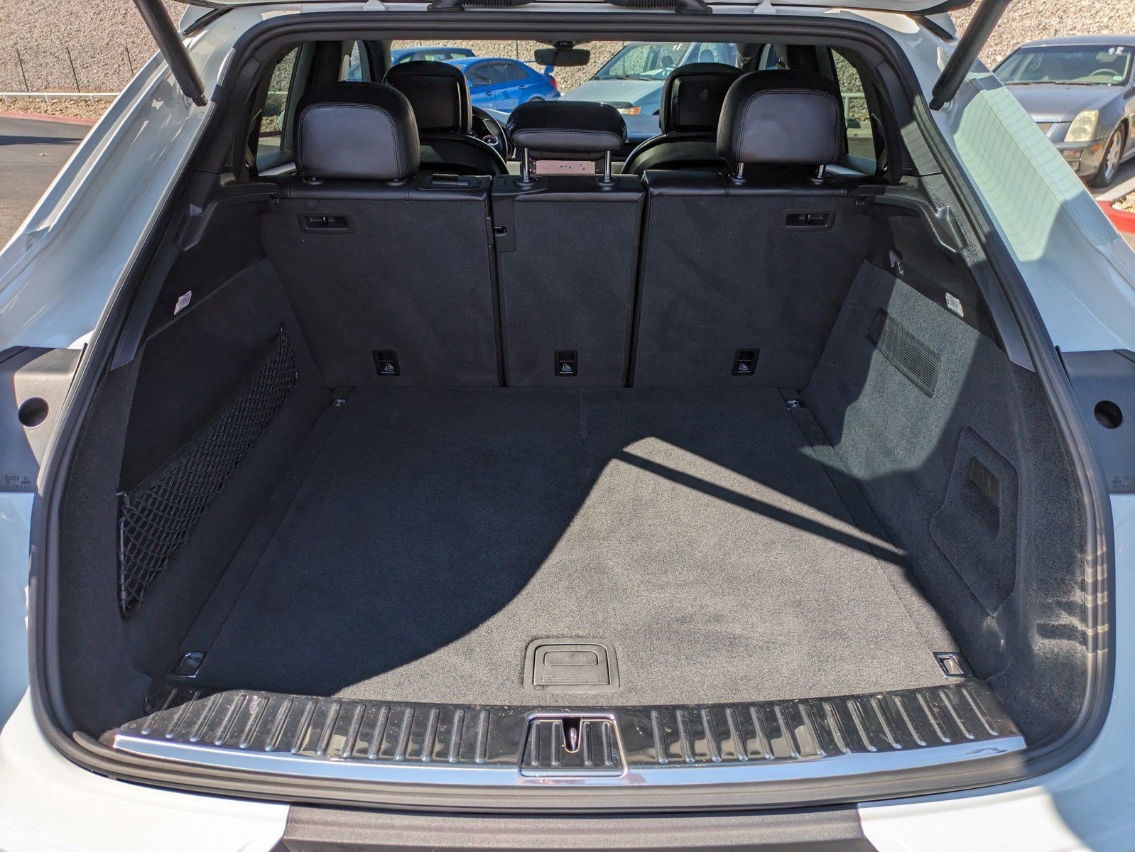 Certified 2023 Porsche Cayenne Coupe image 10