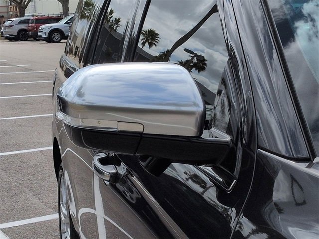 Certified 2024 Ford Expedition Max Platinum image 12