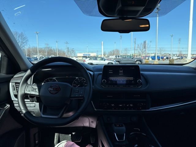 Used 2025 Nissan Rogue Rock Creek w/ Rock Creek Premium Package image 13