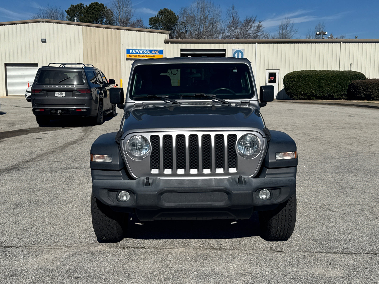 Used 2019 Jeep Wrangler Sport video 2