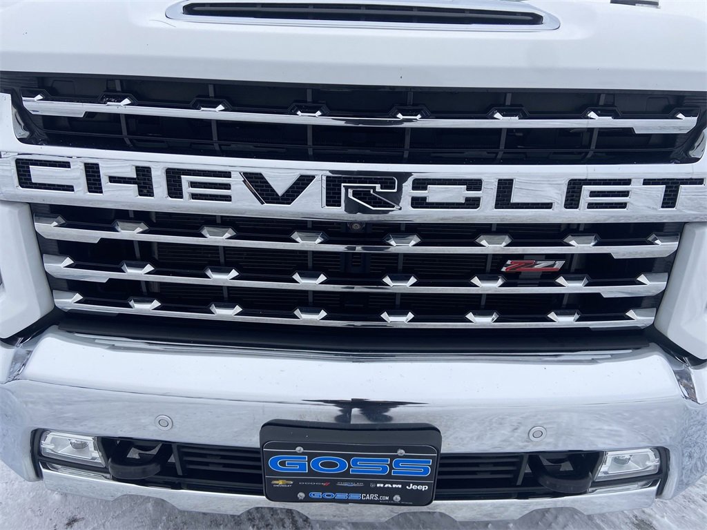 Used 2020 Chevrolet Silverado 3500 LTZ w/ LTZ Plus Package image 31