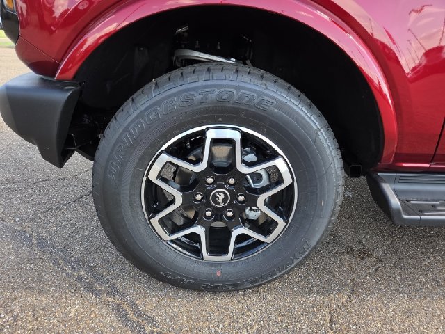 New 2026 Ford Bronco Outer Banks AWD/4WD image 22