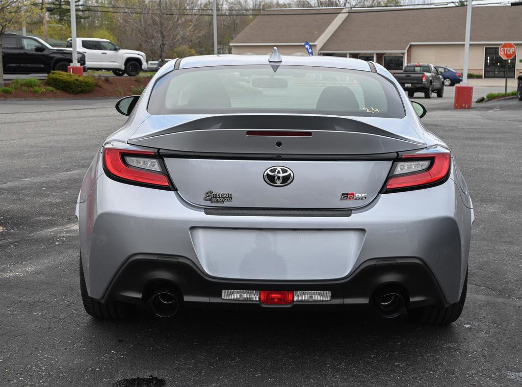 New 2026 Toyota GR86 Premium RWD image 3