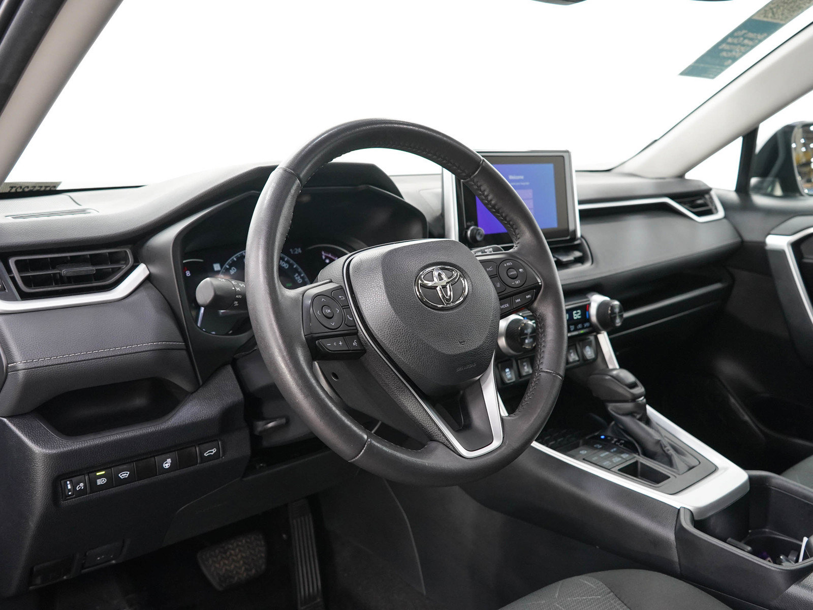 Used 2023 Toyota RAV4 XLE w/ Convenience Package AWD/4WD image 24