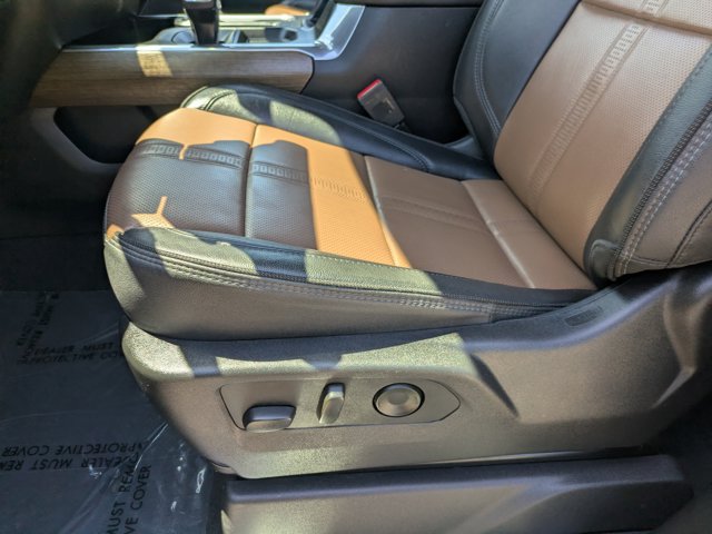 Used 2023 Chevrolet Silverado 1500 High Country AWD/4WD image 21