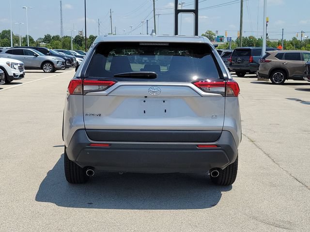 Used 2025 Toyota RAV4 LE FWD image 5