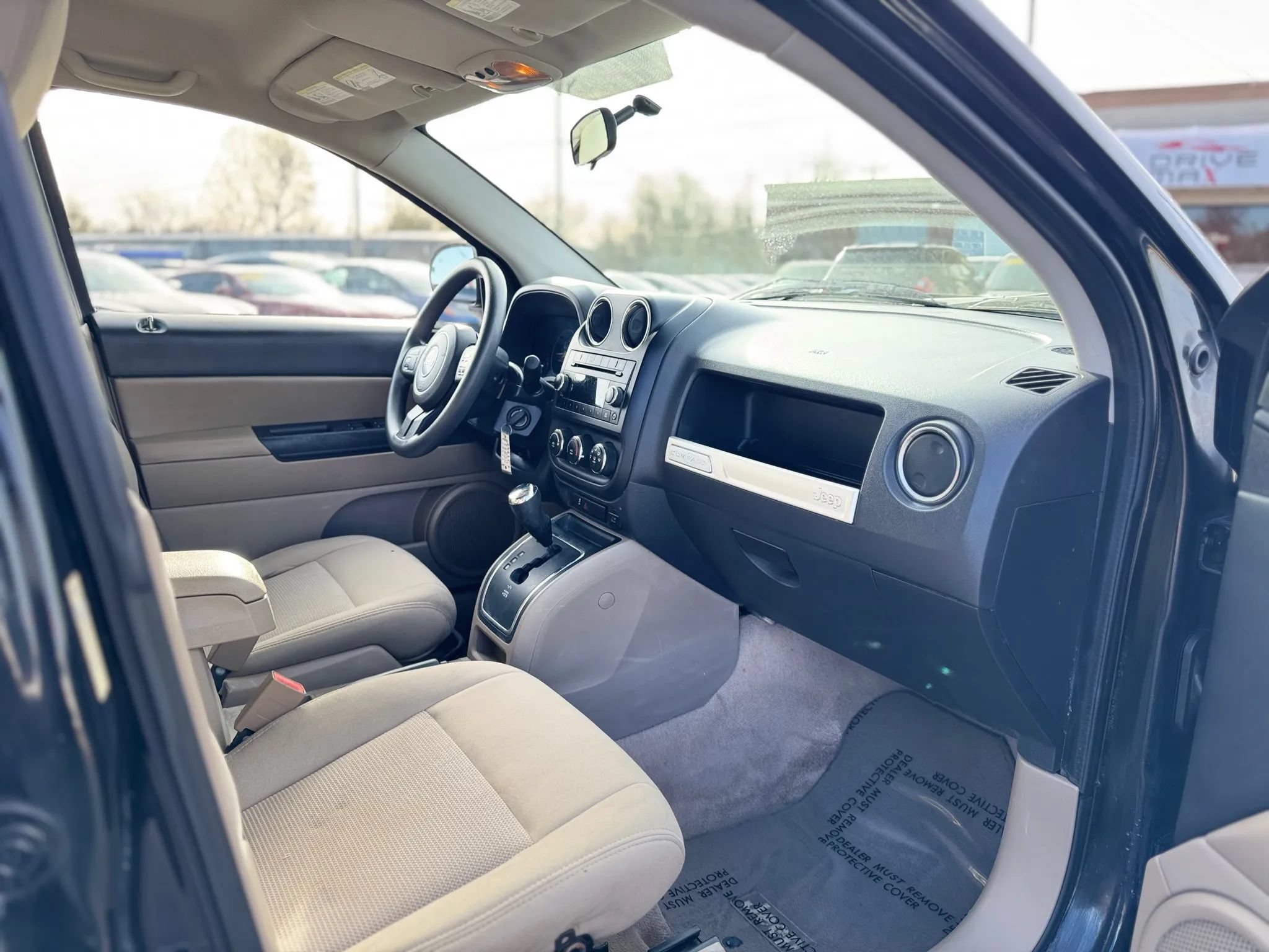 Used 2014 Jeep Compass Sport w/ Power Value Group FWD image 32