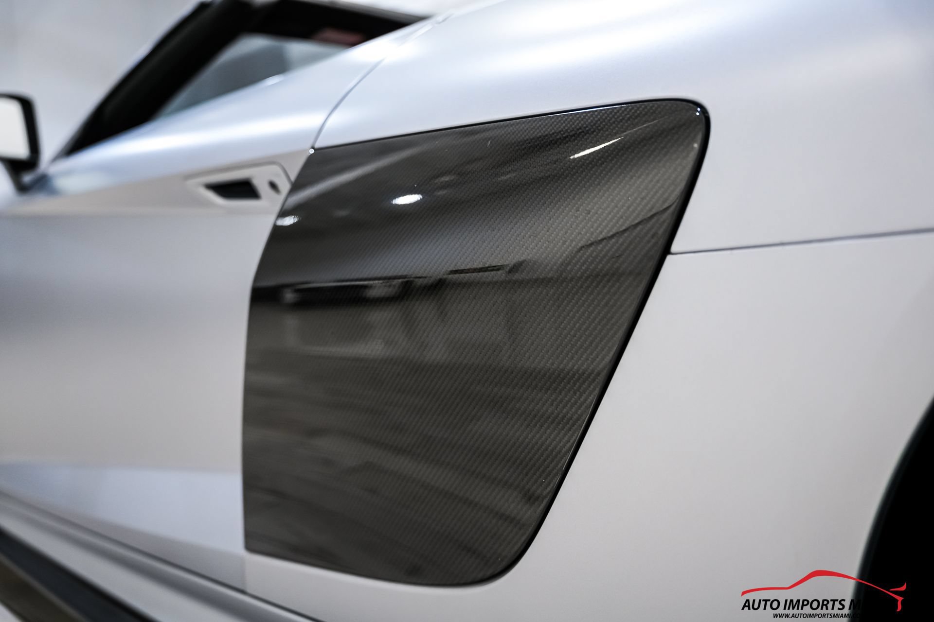 Used 2018 Audi R8 V10 w/ Carbon Exterior Package AWD/4WD image 15