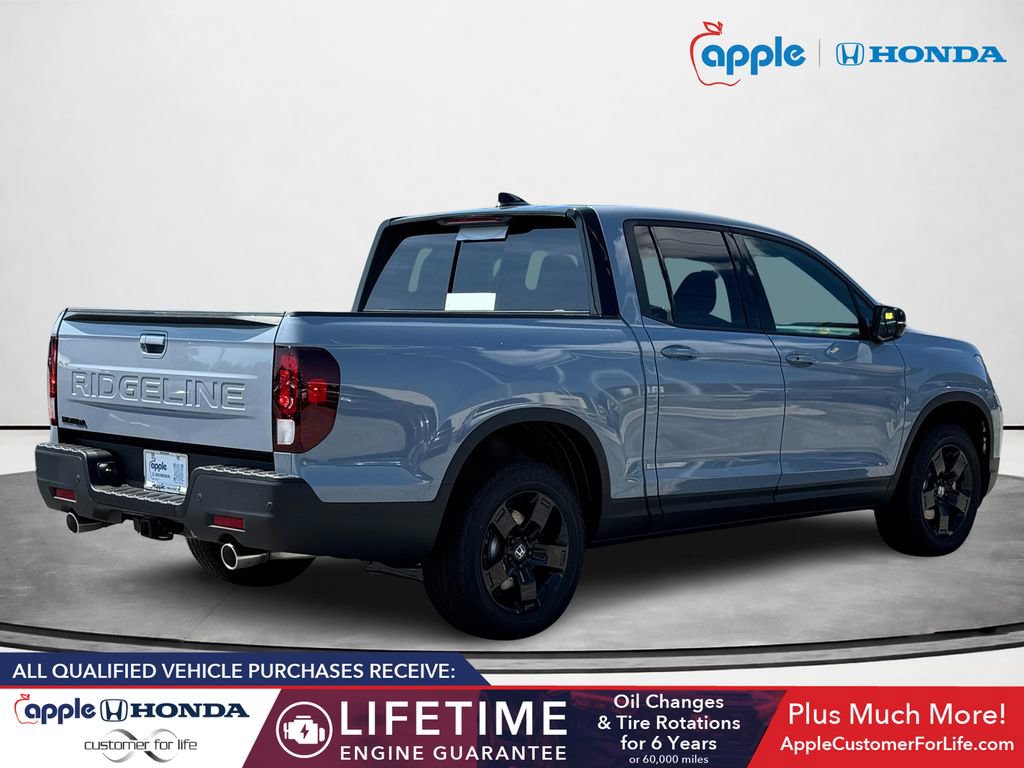 New 2026 Honda Ridgeline Black Edition image 3