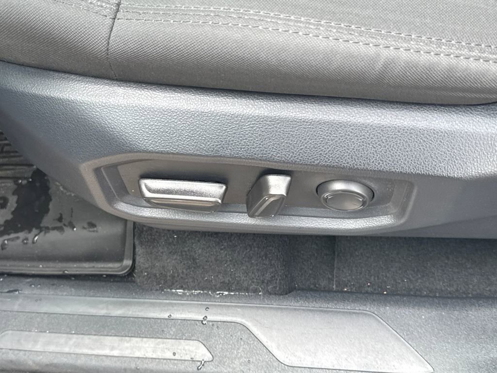 Used 2025 Toyota Tundra SR5 image 43