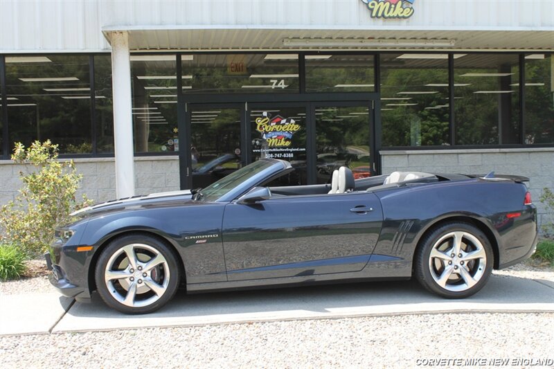 Used 2014 Chevrolet Camaro SS w/ RS Package RWD image 4