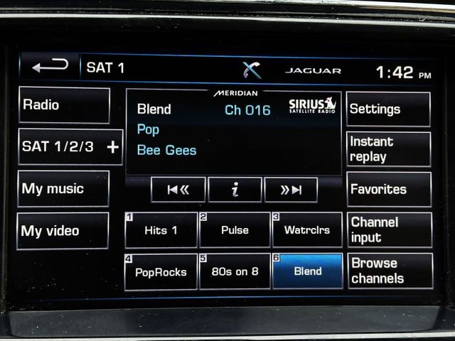 Used 2014 Jaguar XJ AWD image 27