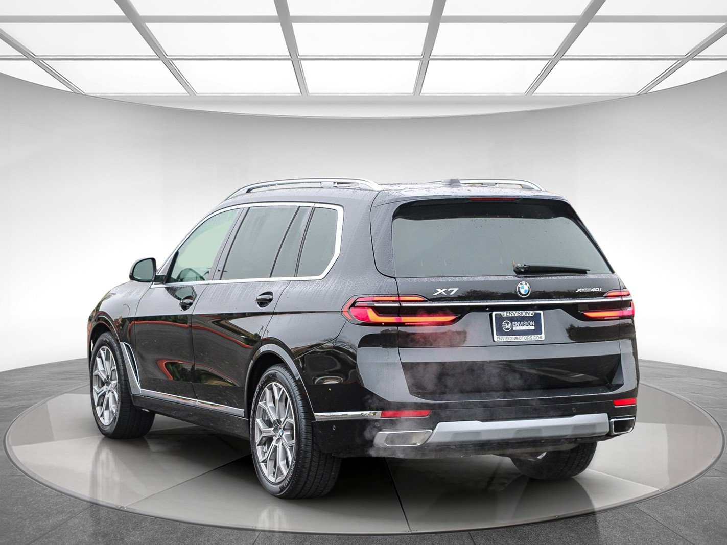 Used 2023 BMW X7 xDrive40i image 2