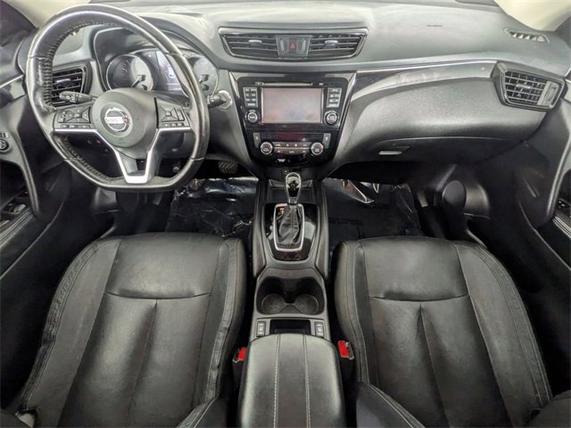 Used 2018 Nissan Rogue Sport SL w/ SL Premium Package image 13