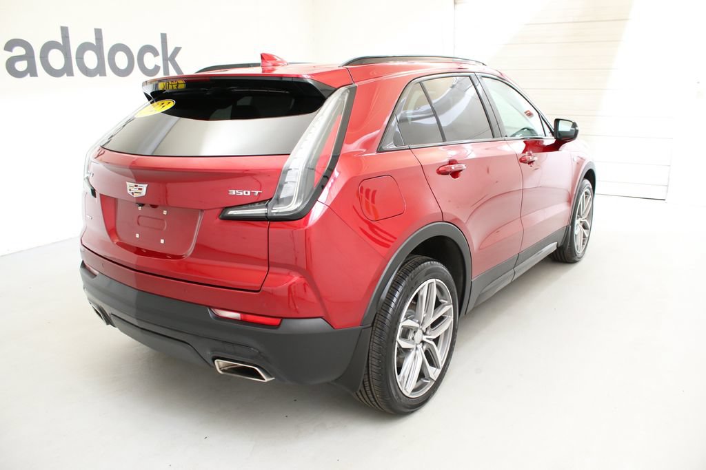 Used 2023 Cadillac XT4 Sport w/ Cold Weather Package AWD/4WD image 9