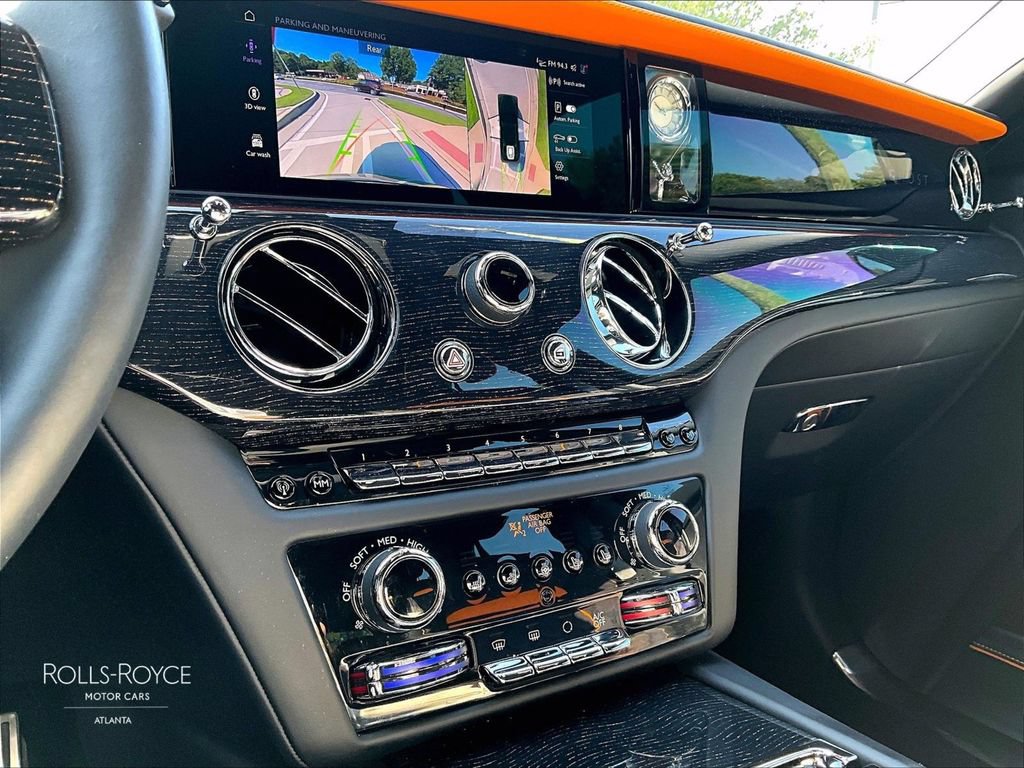 Certified 2025 Rolls-Royce Ghost AWD/4WD image 7