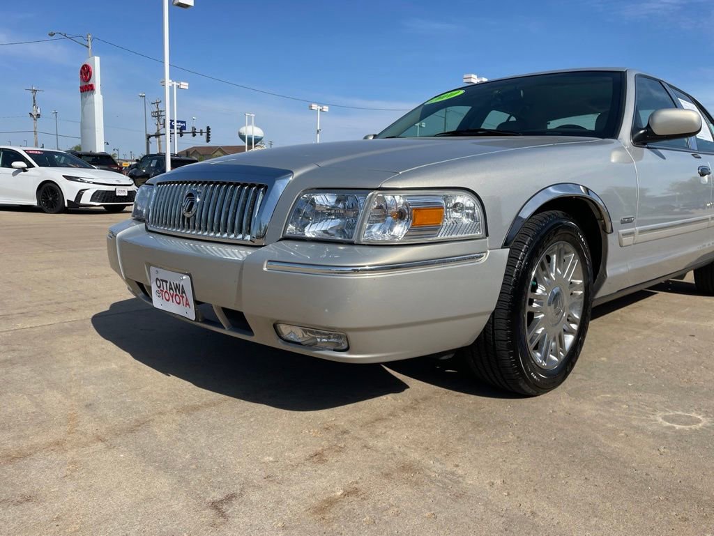 Used 2010 Mercury Grand Marquis LS RWD image 14