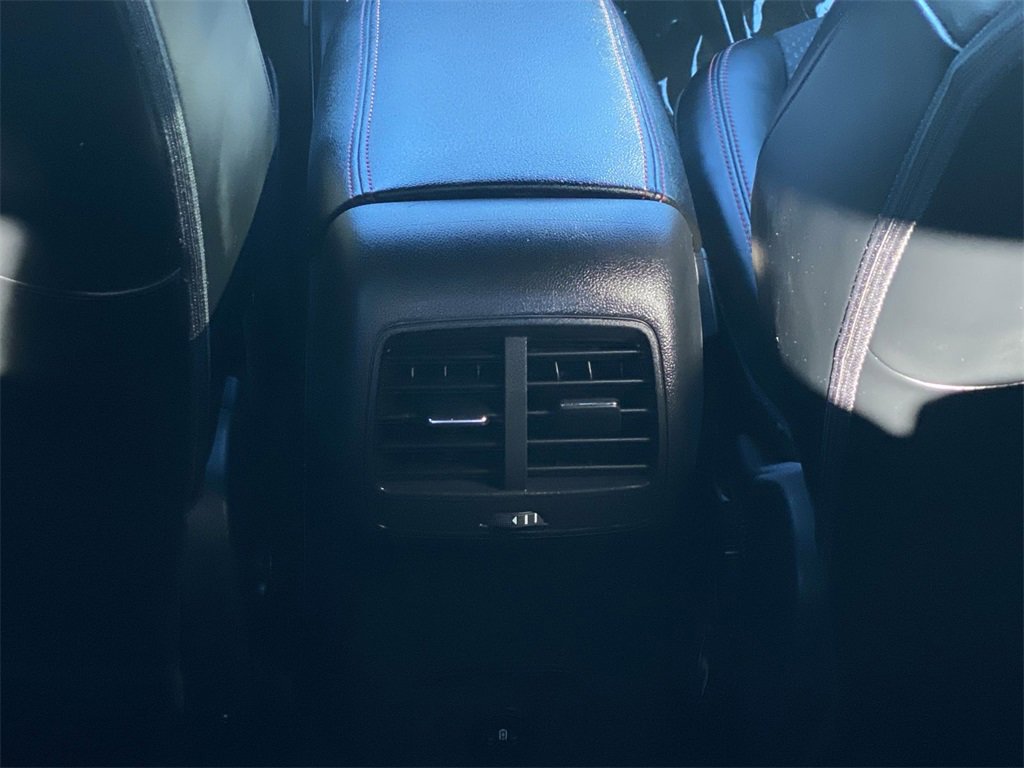 Used 2024 Ford Escape ST-Line image 35