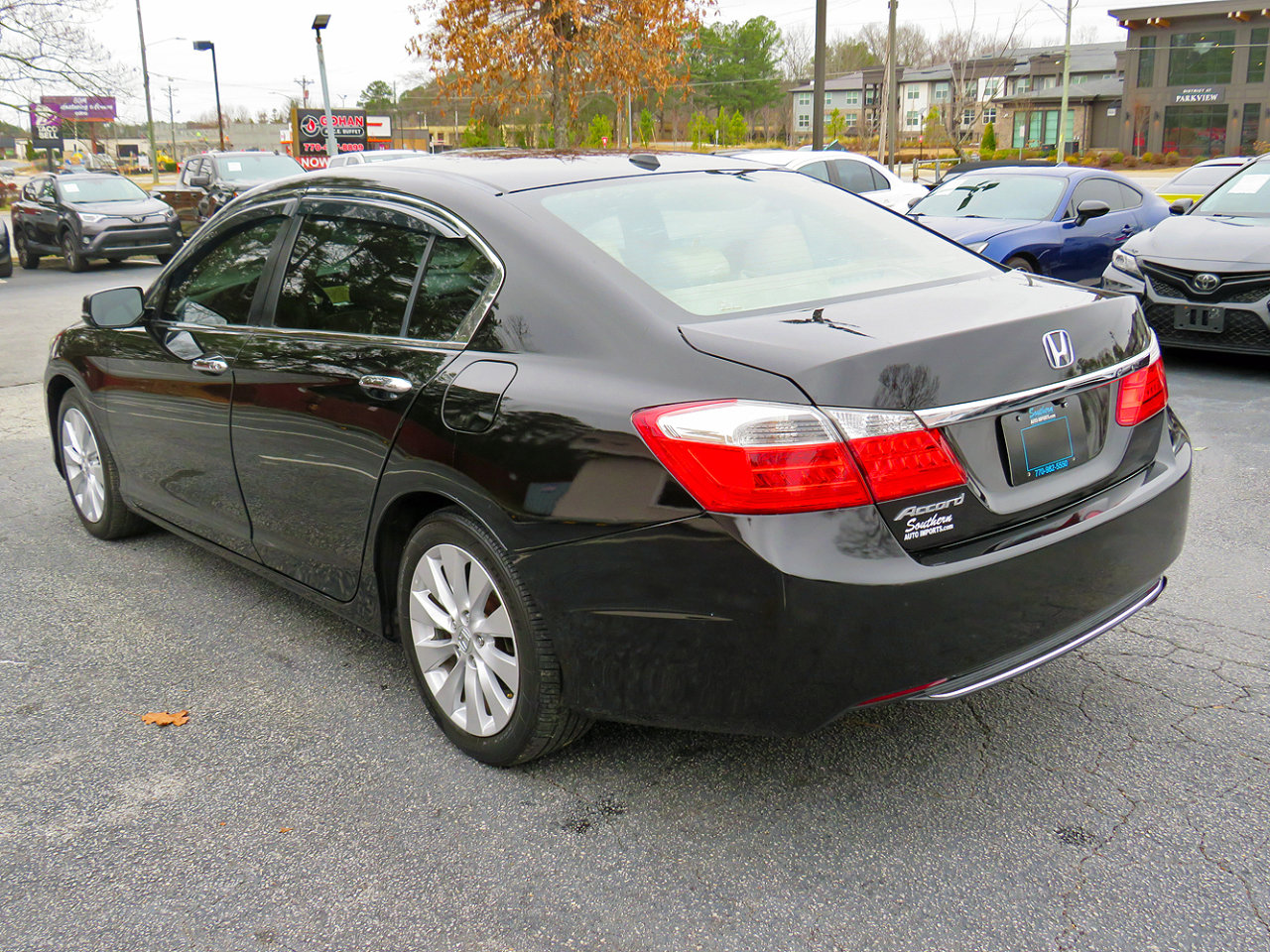 Used 2014 Honda Accord EX-L image 9
