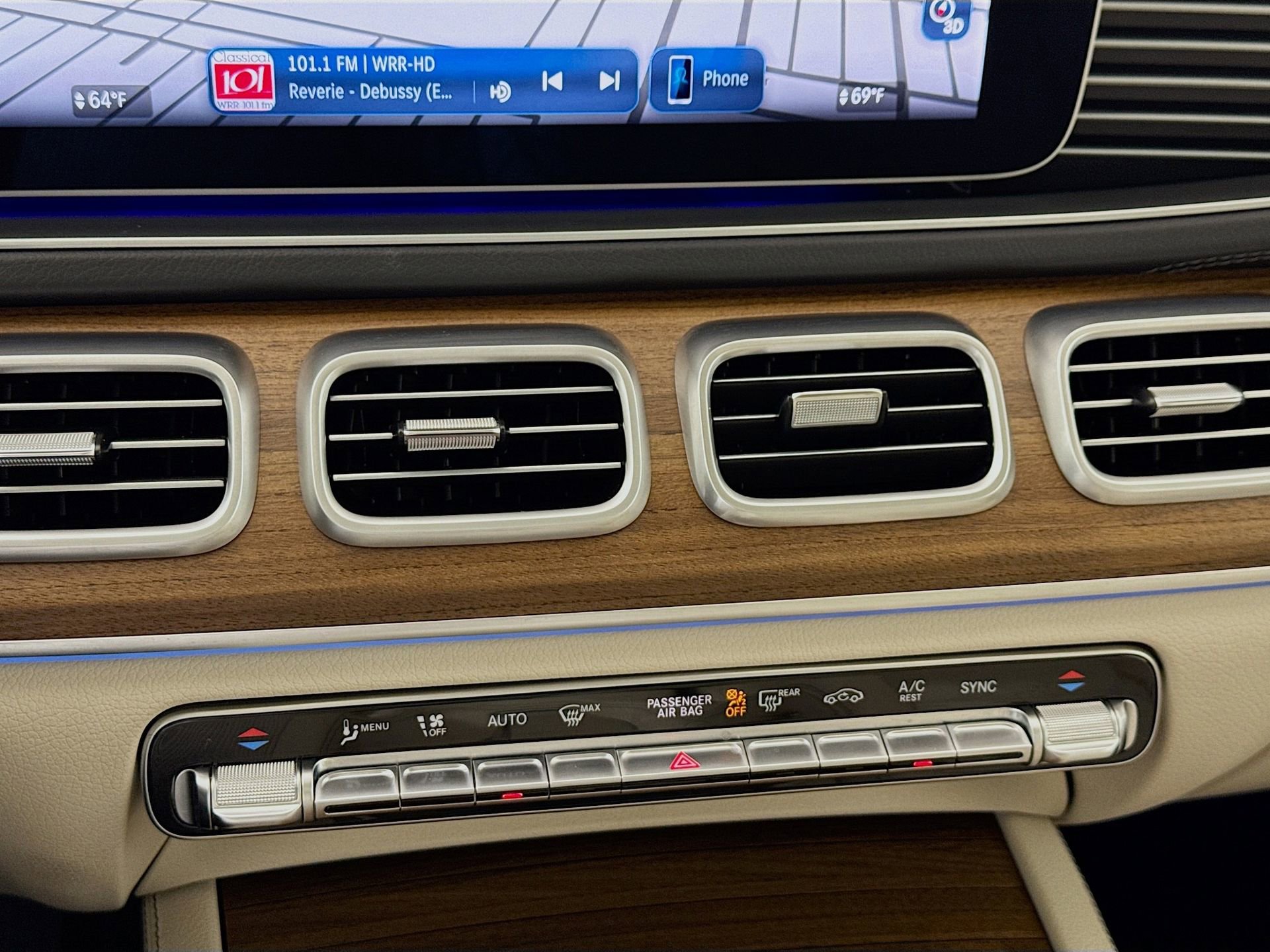 Certified 2026 Mercedes-Benz GLS 450 4MATIC image 17