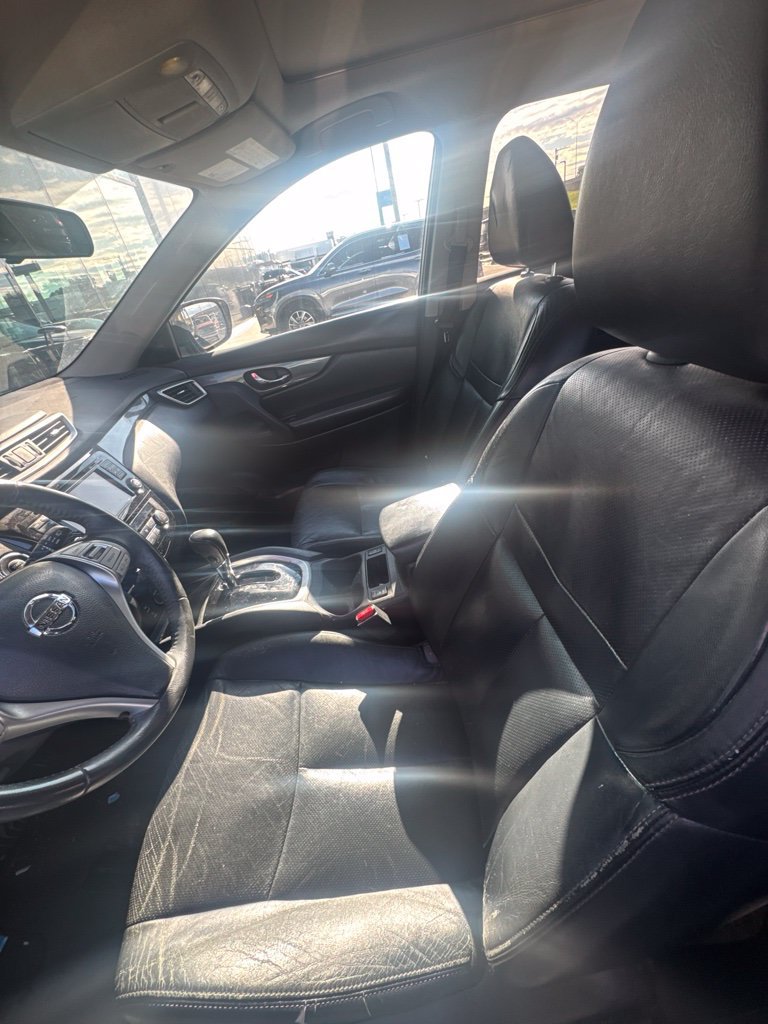 Used 2015 Nissan Rogue SL w/ SL Premium Package AWD/4WD image 9