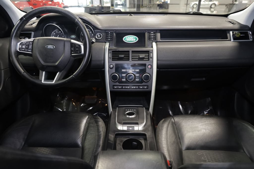 Used 2017 Land Rover Discovery Sport SE AWD/4WD image 22