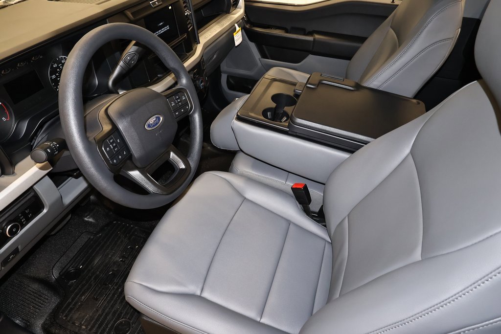 New 2026 Ford F550 4x4 Regular Cab Super Duty image 21