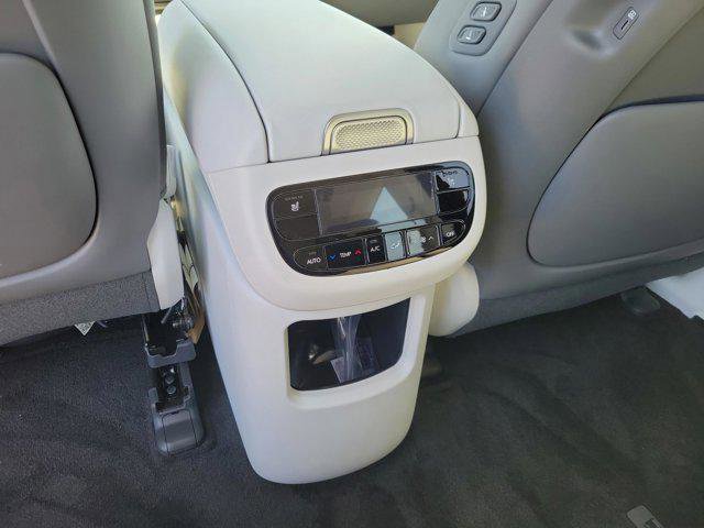 New 2026 Hyundai Ioniq 9 SEL image 11