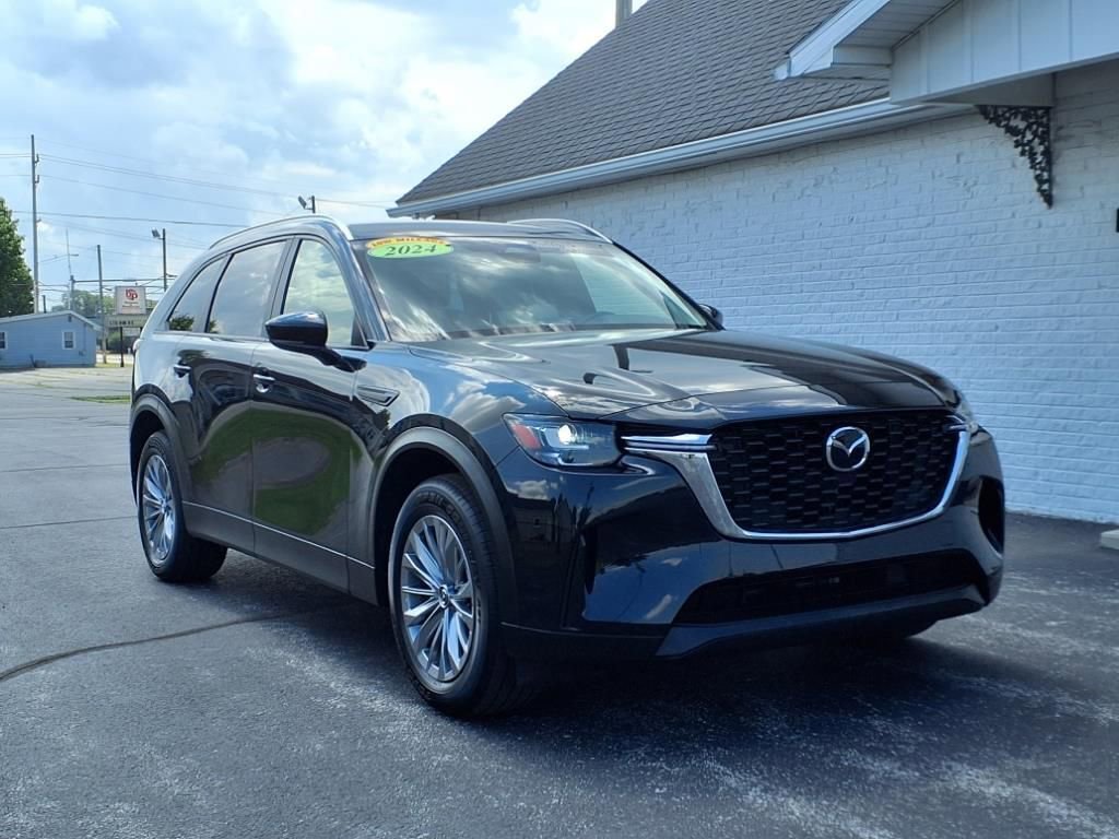 Used 2024 MAZDA CX-90 3.3 Turbo w/ Select Package image 2