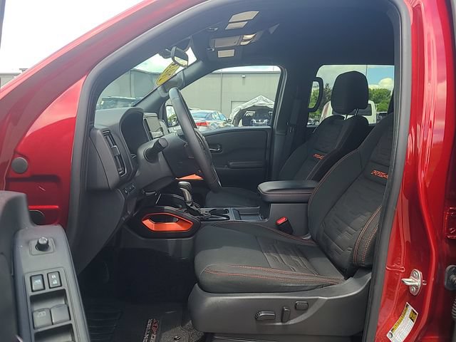 Used 2025 Nissan Frontier PRO-4X AWD/4WD image 12