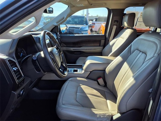 Certified 2019 Ford Expedition Limited w/ Equipment Group 302A image 15