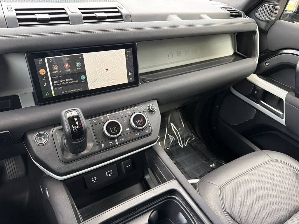 Used 2023 Land Rover Defender 110 S AWD/4WD image 22