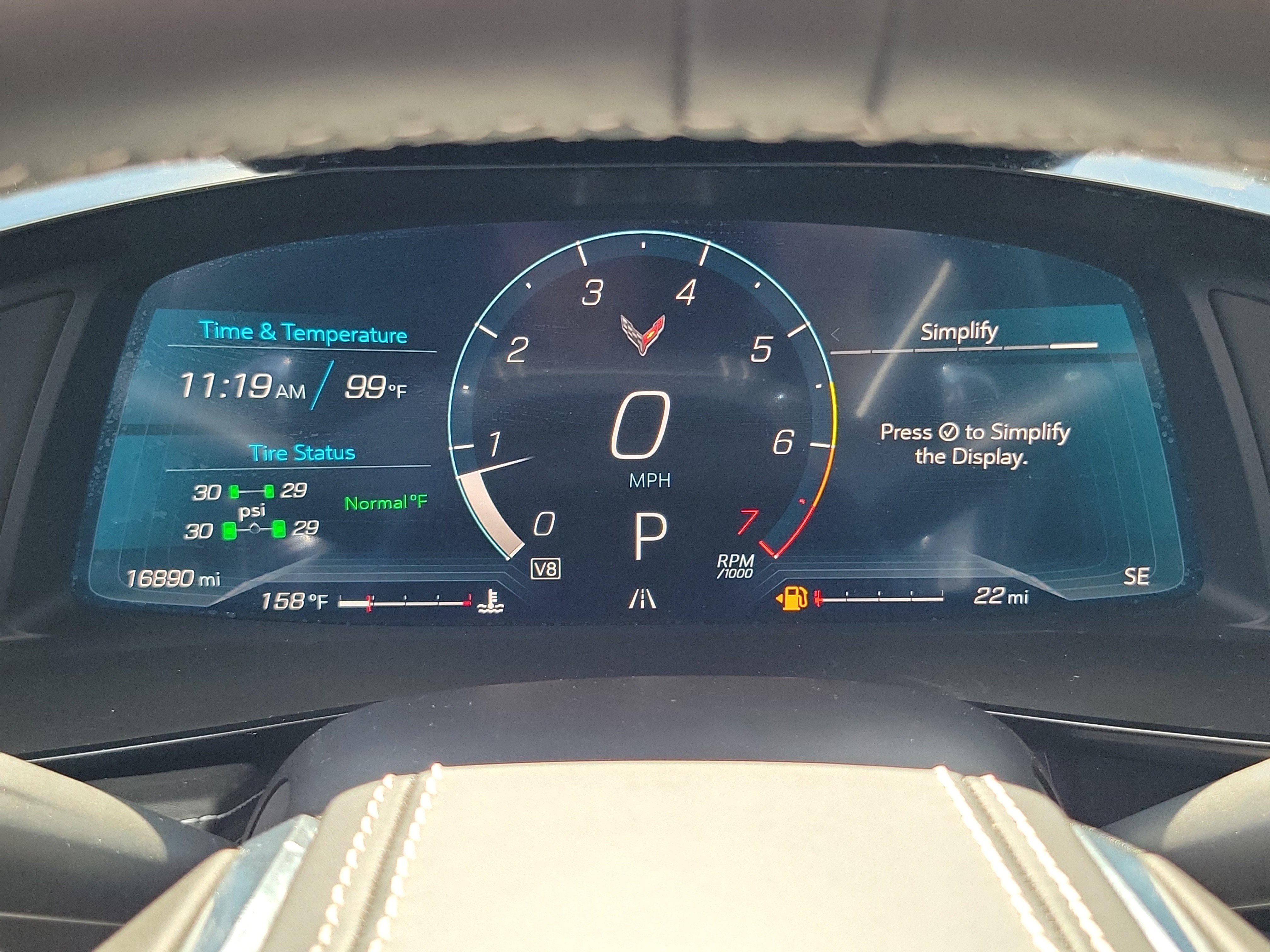 Used 2024 Chevrolet Corvette Stingray Premium Cpe w/ Z51 Performance Package RWD image 19