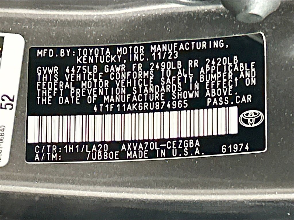 Used 2024 Toyota Camry XLE image 29