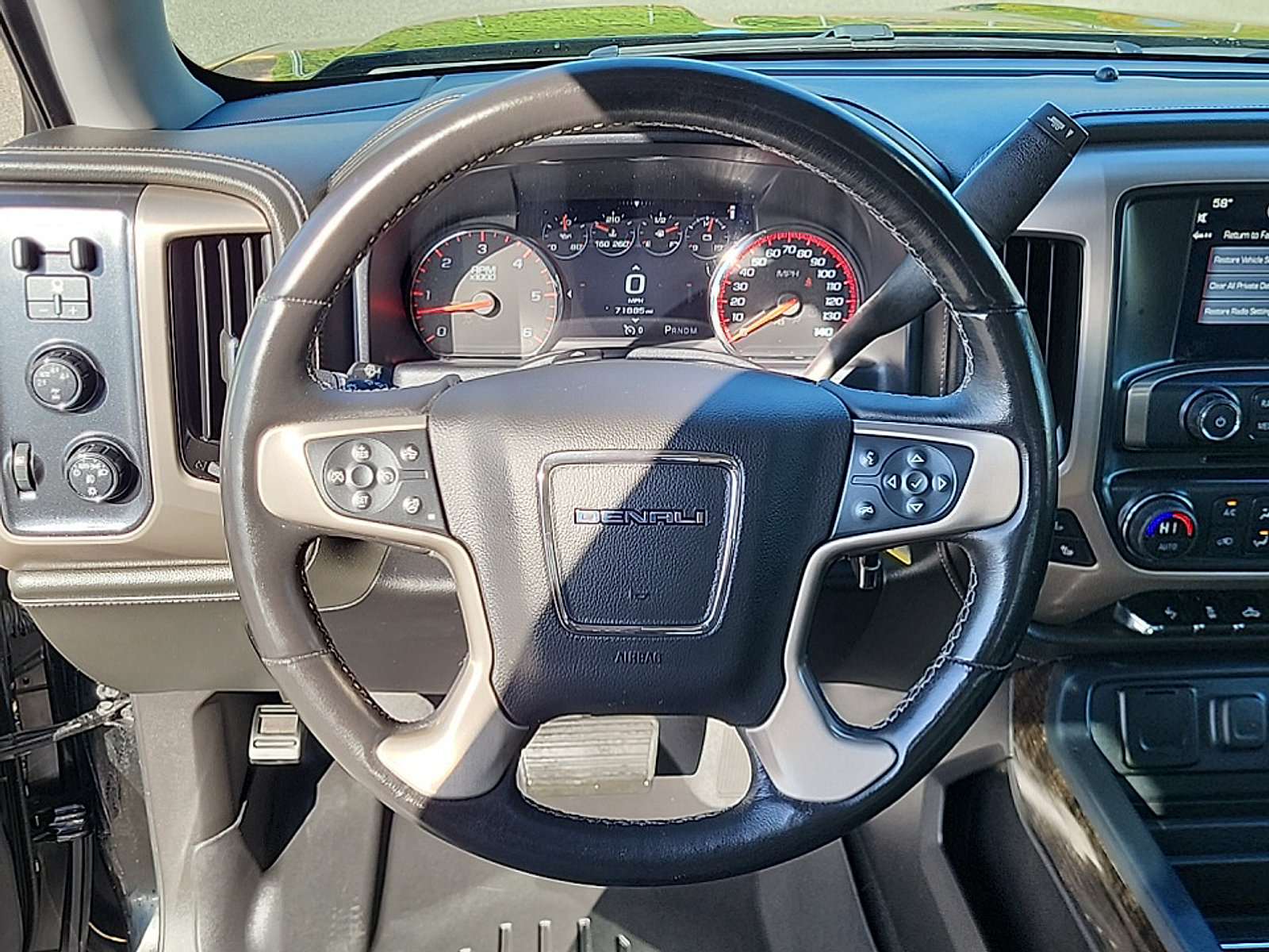 Used 2016 GMC Sierra 1500 Denali w/ Enhanced Driver Alert Package AWD/4WD image 17